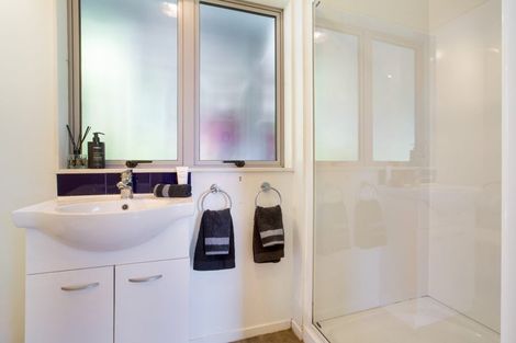 Photo of property in 59 Fairview Crescent, Omiha, Waiheke Island, 1081