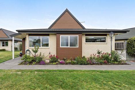 Photo of property in Rivertown Villas, 150 Williams Street, Kaiapoi, 7630