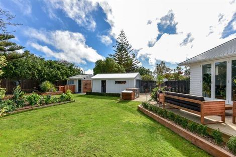 Photo of property in 428 Pine Avenue, South New Brighton, Christchurch, 8062