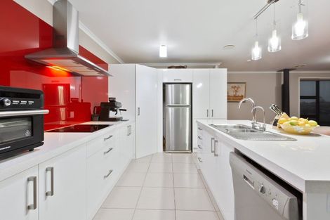 Photo of property in 12 Iris Place, Grandview Heights, Hamilton, 3200