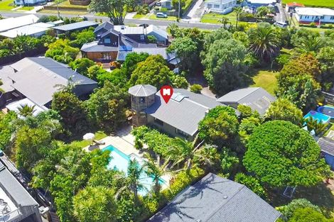 Photo of property in 7-9 Mace Terrace, Oakura, 4314