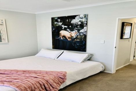 Photo of property in 47 Glidepath Road, Hobsonville, Auckland, 0616