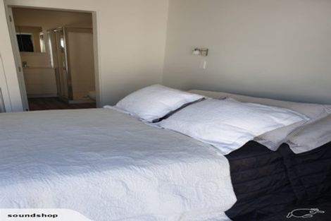 Photo of property in 14c Glenmore Street, Thorndon, Wellington, 6011