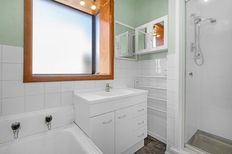 Photo of property in 4 Glenrowan Avenue, Avondale, Christchurch, 8061