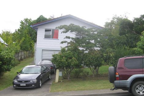 Photo of property in 10 Athena Drive, Totara Vale, Auckland, 0629