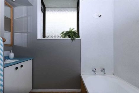 Photo of property in 75 Peacockes Road, Fitzroy, Hamilton, 3206