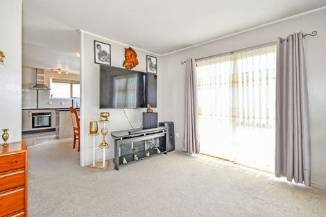 Photo of property in 41 Casuarina Road, Half Moon Bay, Auckland, 2012