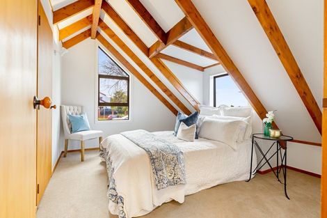 Photo of property in 3 Clearwater Cove, West Harbour, Auckland, 0618