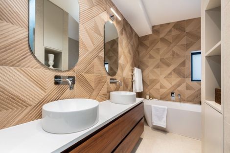 Photo of property in 50 Castor Bay Road, Castor Bay, Auckland, 0620