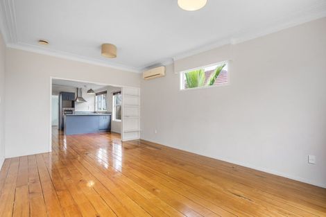 Photo of property in 7 Curzon Street, Onehunga, Auckland, 1061