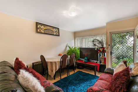 Photo of property in 8/11 Oakland Avenue, Papatoetoe, Auckland, 2025