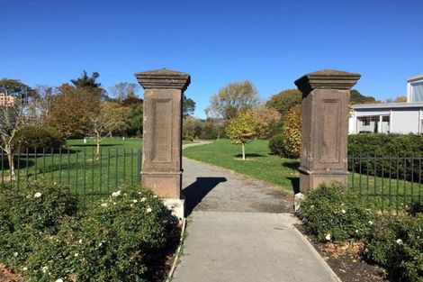 Photo of property in 8 Seager Lane, Hillmorton, Christchurch, 8024