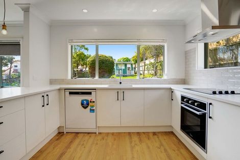 Photo of property in 755 Chapel Road, Dannemora, Auckland, 2016