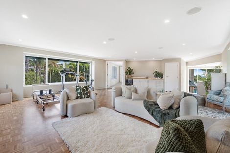 Photo of property in 188 Mellons Bay Road, Mellons Bay, Auckland, 2014