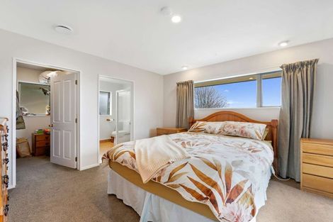 Photo of property in 34 Kiwi Avenue, Waikuku Beach, 7473