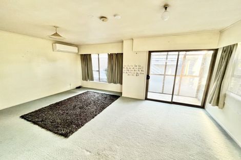 Photo of property in 1/11 Keystone Avenue, Mount Roskill, Auckland, 1041