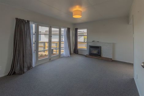 Photo of property in 13 Braemar Street, Levin, 5510