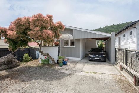 Photo of property in 1/21 Waimea Road, Nelson South, Nelson, 7010