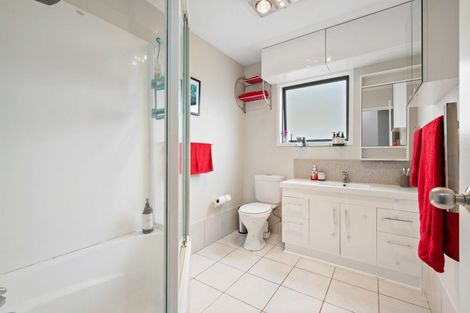 Photo of property in 3a Vela Place, Clarks Beach, 2122