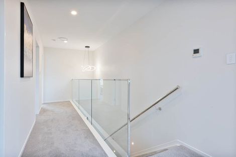 Photo of property in 21c Montgomery Avenue, Belmont, Auckland, 0622