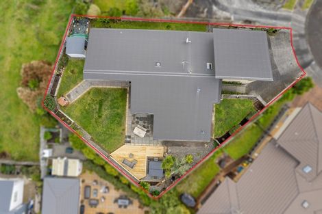 Photo of property in 11 Te Ropata Place, Waikanae Beach, Waikanae, 5036