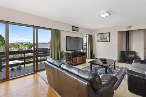 Photo of property in 15 Montague Place, Onerahi, Whangarei, 0110