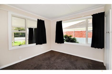 Photo of property in 43 Harris Street, Waimate, 7924
