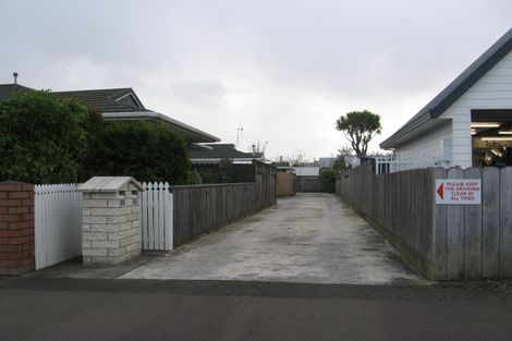 Photo of property in 213 Grey Street, Palmerston North, 4414