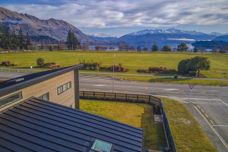 Photo of property in 35 Roche Street, Wanaka, 9305