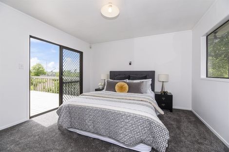 Photo of property in 1 Kallista Place, Browns Bay, Auckland, 0630
