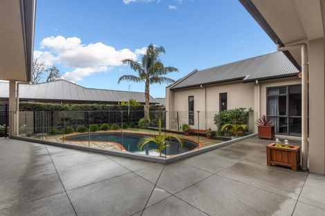 Photo of property in 19c Cooper Crescent, Cambridge, 3434