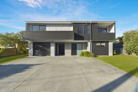 Photo of property in 14 Paulette Place, Queenwood, Hamilton, 3210