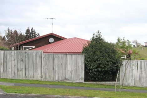 Photo of property in 55 Lansdowne Crescent, Glenview, Hamilton, 3206