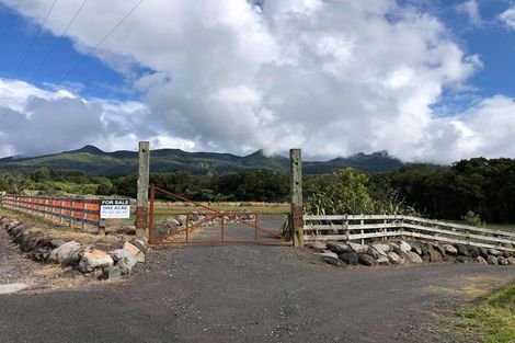 Photo of property in 1790 Mangorei Road, Mangorei, New Plymouth, 4371
