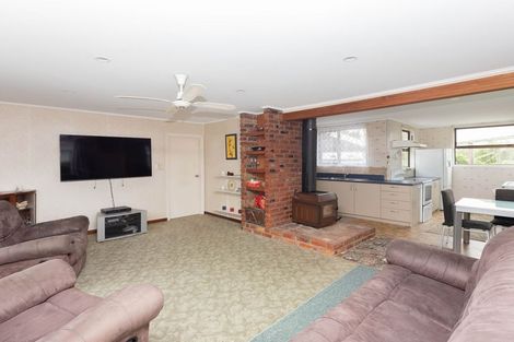 Photo of property in 80 Main Road, Harihari, 7884