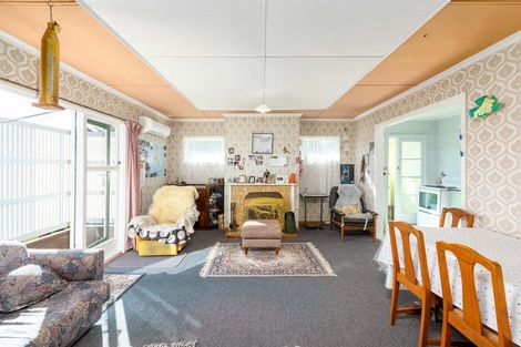 Photo of property in 64 Bayview Road, Charteris Bay, Lyttelton, 8971