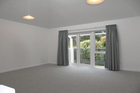 Photo of property in 14 Lawson Place, Mount Victoria, Wellington, 6011