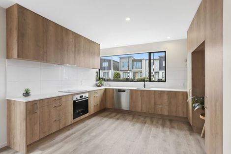 Photo of property in 1 Huljich Way, Hobsonville, Auckland, 0616