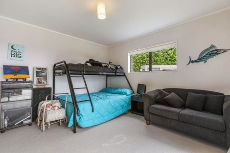 Photo of property in 95 Cherrington Road, Clevedon, Papakura, 2582