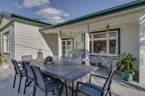 Photo of property in 49 Halls Road, Pahiatua, 4910