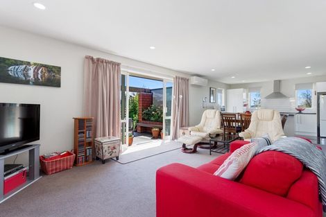 Photo of property in 146d High Street, Oxford, 7430