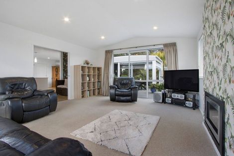 Photo of property in 20 Maniaroa Drive, Katikati, 3129