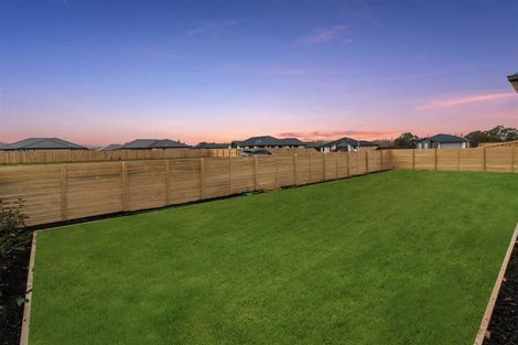 Photo of property in 3 Meadow Lane, Tinwald, 7774