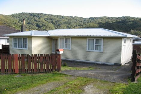 Photo of property in 52 Coast Road, Wainuiomata, Lower Hutt, 5014