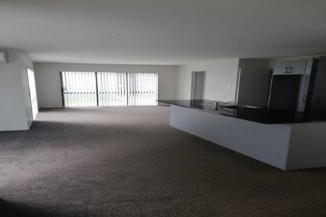 Photo of property in 49 Treestump Road, Takanini, 2112