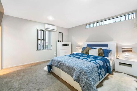 Photo of property in 147 Keri Vista Rise, Papakura, 2110