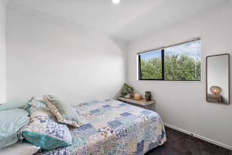 Photo of property in 8 Clea View, Gulf Harbour, Whangaparaoa, 0930