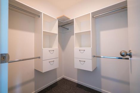 Photo of property in 10 Okareka Place, Pakuranga Heights, Auckland, 2010