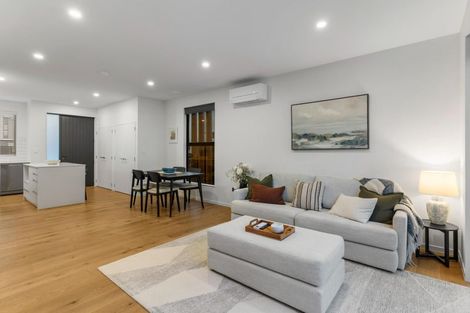 Photo of property in 6/82 East Coast Road, Milford, Auckland, 0620