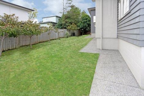 Photo of property in 29d Paparoa Road, Cockle Bay, Auckland, 2014